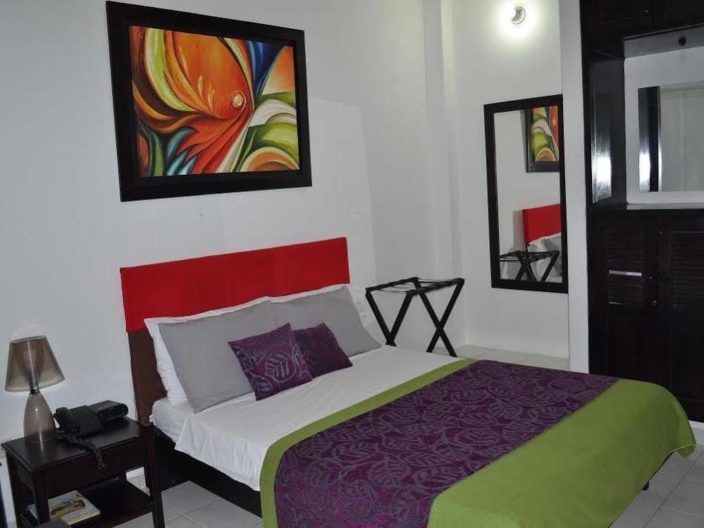 Hotel Ayenda Casa Real Montería Esterno foto